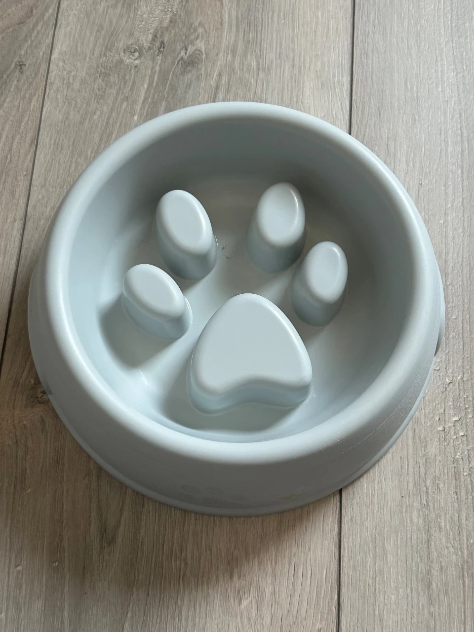 Gamelle anti-glouton pour chien ou chat – Grise – Très bon état